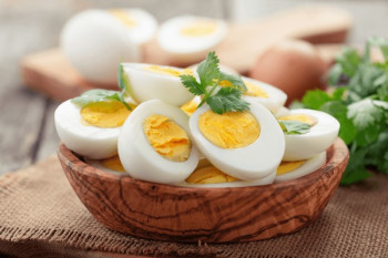 Boiled egg (4p)